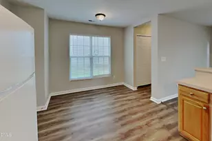 2023 Swimming Hole Cir, Raleigh, NC 27610 - Photo 7