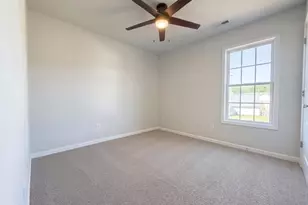 4406 Battle Forest Rd, Hope Mills, NC 28348 - Photo 13