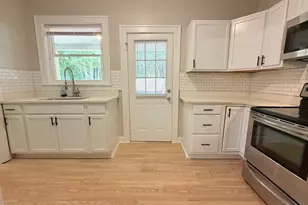 306 N Steele St, Sanford, NC 27330 - Photo 9