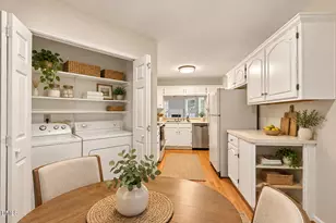 105 Renwick Ct, Raleigh, NC 27615 - Photo 11