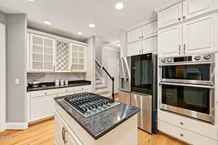 74007 Harvey, Chapel Hill, NC 27517 - Photo 7