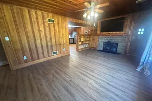 730 E Southerland St, Wallace, NC 28466 - Photo 23