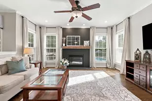 10620 River Forest Dr, Raleigh, NC 27614 - Photo 3