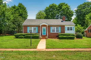 223 S 3rd Ave, Siler City, NC 27344 - Photo 1