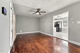 512 Waterbury Dr, Fayetteville, NC 28311 - Photo 15