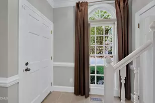 11913 Eagle Bluff Cir, Raleigh, NC 27613 - Photo 5