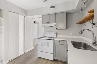 220 Elizabeth Street #Apt G15, Chapel Hill, NC 27514 - Photo 11