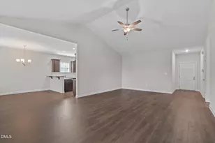 324 Lasswade Ct, Zebulon, NC 27597 - Photo 9
