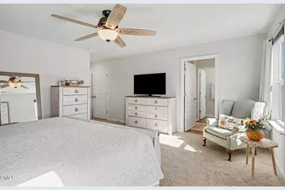 944 Briar Gate Drive, Holly Springs, NC 27540 - Photo 17