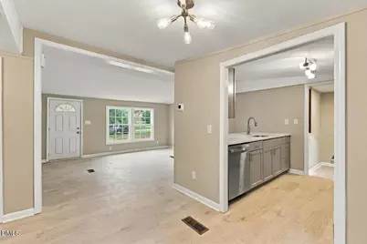 117 Fondern Drive, Hope Mills, NC 28348 - Photo 7