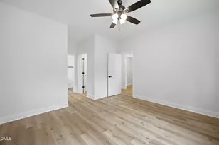 461 New York Ave, Burlington, NC 27215 - Photo 13