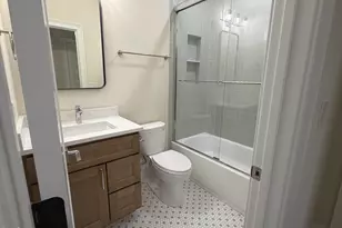 912 Chatham Ln, Raleigh, NC 27610 - Photo 9