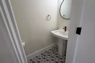 914 Chatham Ln, Raleigh, NC 27610 - Photo 3