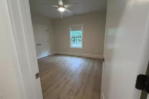 914 Chatham Ln, Raleigh, NC 27610 - Photo 7