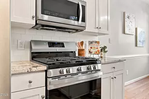 11002 Southwalk Ln, Raleigh, NC 27614 - Photo 9