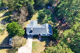 8609 Manns Loop Rd, Apex, NC 27539 - Photo 3