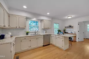 3600 Carriage Dr, Raleigh, NC 27612 - Photo 25