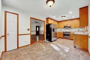 113 Plantation Rd, Clayton, NC 27520 - Photo 9
