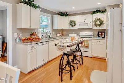 944 S 13th Street, Lillington, NC 27546 - Photo 5