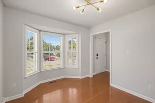 1016 S Willhaven Dr, Fuquay-Varina, NC 27526 - Photo 9