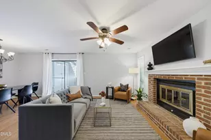 221 Clancy Cir, Cary, NC 27511 - Photo 7