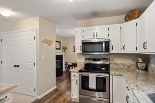5112 Carolwood Ln, Durham, NC 27713 - Photo 9