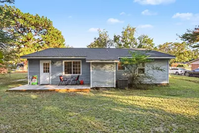 6536 Amanda Circle, Fayetteville, NC 28304 - Photo 5
