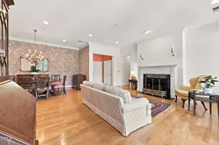 2801 Glenwood Gardens Ln, Raleigh, NC 27608 - Photo 3