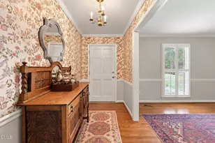 2404 Rockridge Ct, Raleigh, NC 27612 - Photo 3