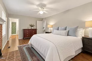 2404 Rockridge Ct, Raleigh, NC 27612 - Photo 13