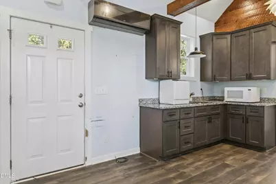 295 Byrdtown Road, Benson, NC 27504 - Photo 3