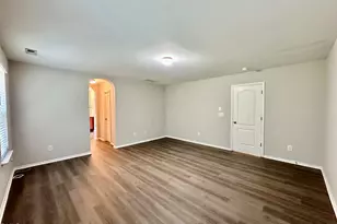8208 Stone Cellar Dr, Raleigh, NC 27613 - Photo 17