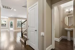 3916 Rock Rose Ln, Raleigh, NC 27612 - Photo 5