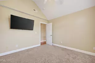 328 Cattle Farm Dr, Raleigh, NC 27603 - Photo 31
