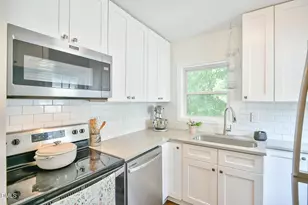 110 Eugene St, Carrboro, NC 27510 - Photo 5