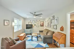 110 Eugene St, Carrboro, NC 27510 - Photo 3