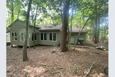 1300 W Carolina Drive, Sanford, NC 27332 - Photo 5