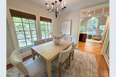 806 E Franklin Street, Chapel Hill, NC 27514 - Photo 9