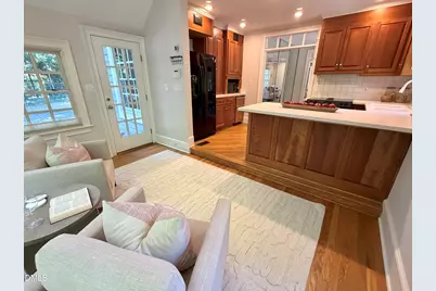 806 E Franklin Street, Chapel Hill, NC 27514 - Photo 15
