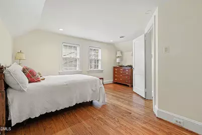 2511 Kenmore Drive, Raleigh, NC 27608 - Photo 23