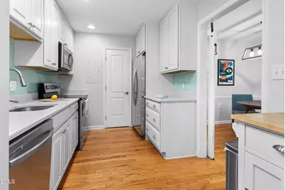 203 Barbary Court, Cary, NC 27511 - Photo 7
