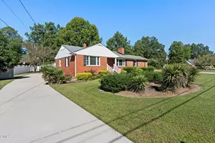 208 Old Post Rd, Erwin, NC 28339 - Photo 5