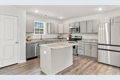 312 Mann Street, Sanford, NC 27332 - Photo 9