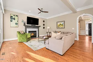 301 Weycroft Grant Dr, Cary, NC 27519 - Photo 19