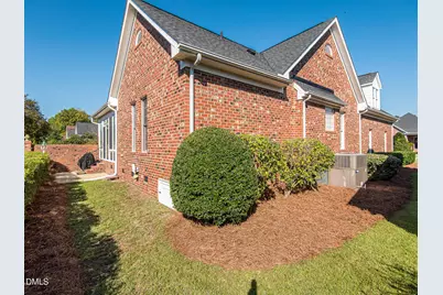 638 E Lakota Drive, Fuquay-Varina, NC 27526 - Photo 33