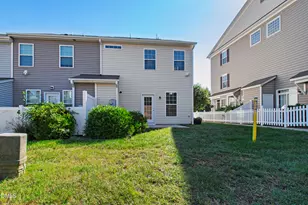 1118 Renewal Pl, Raleigh, NC 27603 - Photo 37