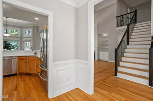 307 Birdwood Ct, Cary, NC 27519 - Photo 13