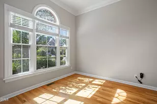 307 Birdwood Ct, Cary, NC 27519 - Photo 7