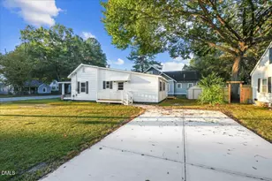 511 N Webb St, Selma, NC 27576 - Photo 7