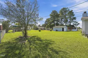 604 N Saratoga St, Stantonsburg, NC 27883 - Photo 37